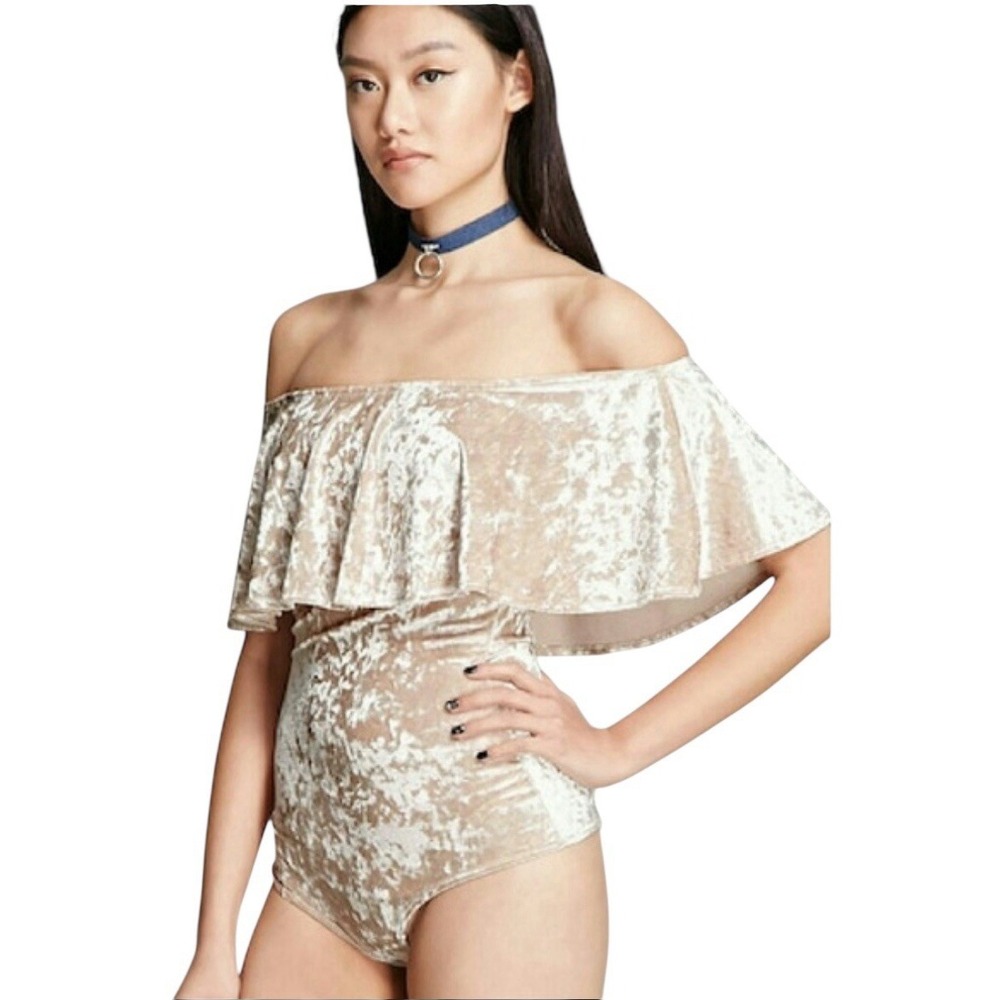 Crushed Velvet Off The‎ Shoulder Ruffle Bodysuit S Champagne Beige Evening Chic